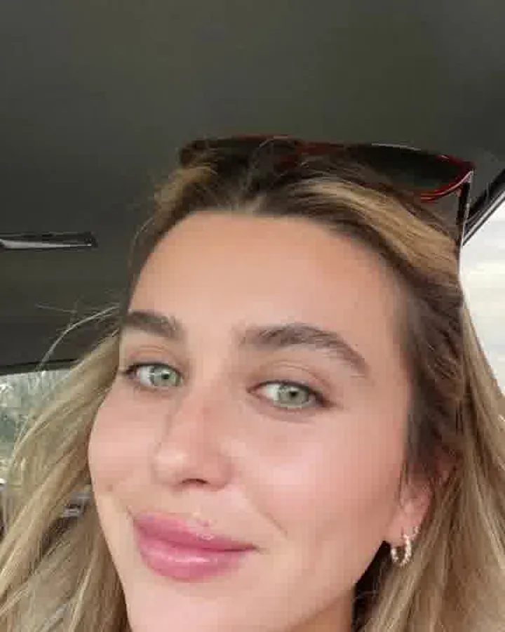 Maintained glowing skin between maintenance sessions